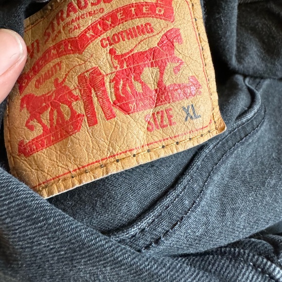 2000’s Levi’s Type 3 Black Denim Trucker Jacket XL - Picture 2 of 4